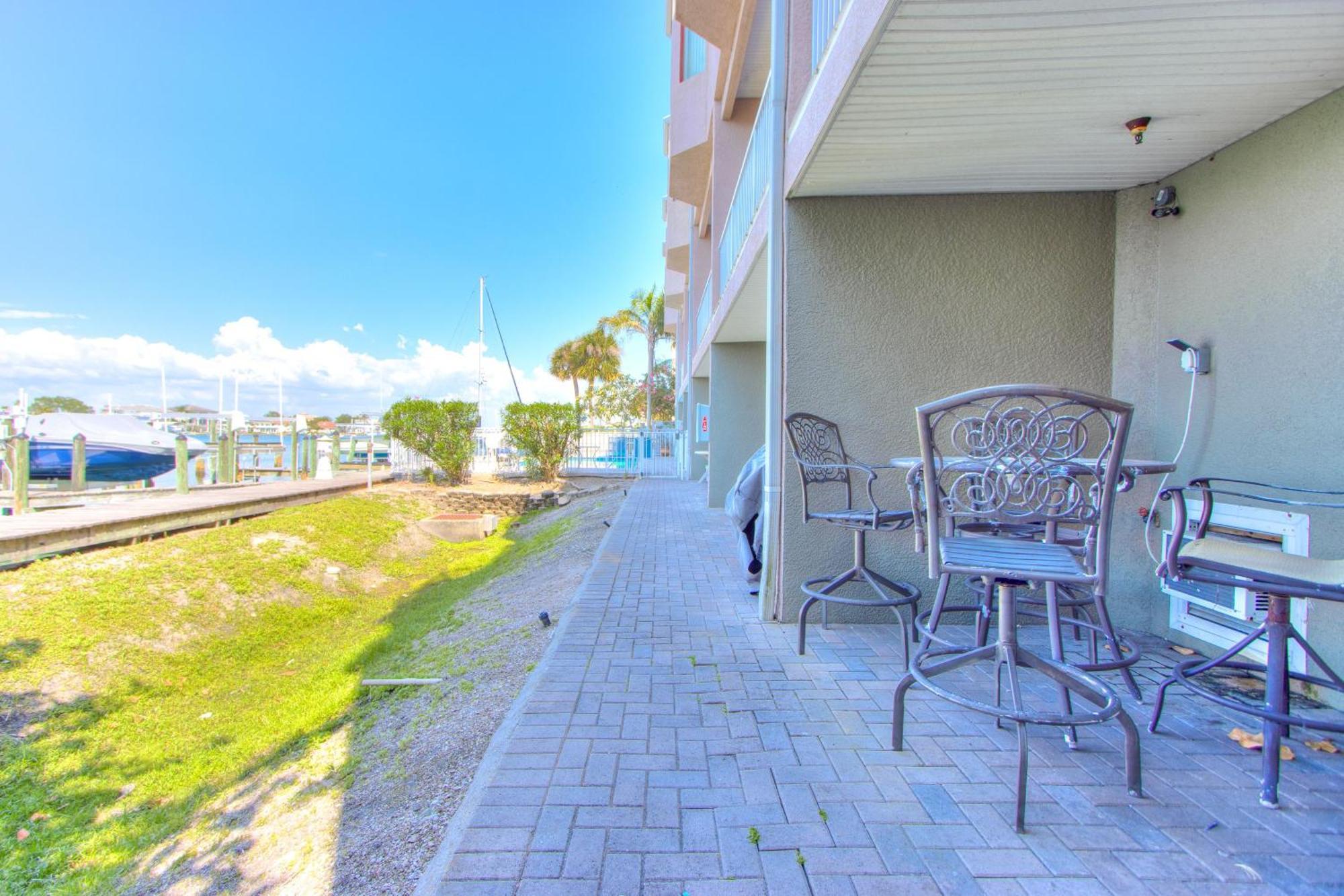Bayway Luxury Waterfront Townhome & Pool Clearwater Beach Extérieur photo